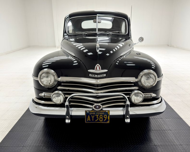 Unknown-P15-special-deluxe-1948-Plymouth-Black-Gray-10