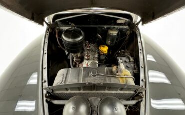 Unknown-P15-special-deluxe-1948-Plymouth-Black-Gray-33
