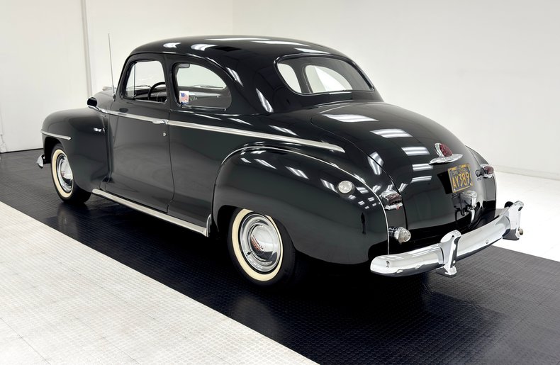 Unknown-P15-special-deluxe-1948-Plymouth-Black-Gray-5