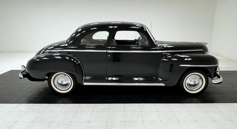 Unknown-P15-special-deluxe-1948-Plymouth-Black-Gray-8
