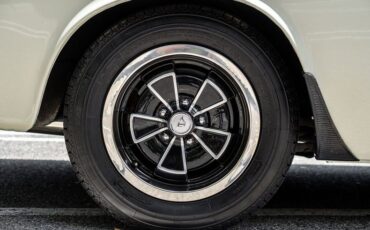 Unknown-P1800-1971-White-Red-44