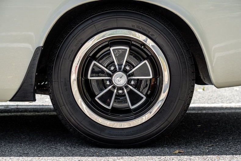 Unknown-P1800-1971-White-Red-45
