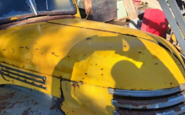 Unknown-Panel-truck-1941-Yellow-3