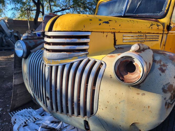 Unknown-Panel-truck-1941-Yellow-9