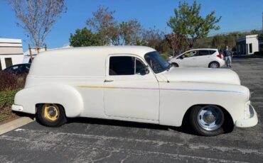Unknown-Panel-truck-1950-White-Gray