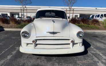 Unknown-Panel-truck-1950-White-Gray-4
