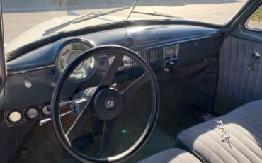Unknown-Panel-truck-1950-White-Gray-5