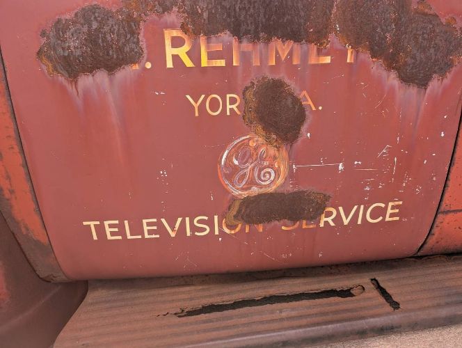 Unknown-Panel-truck-1951-2