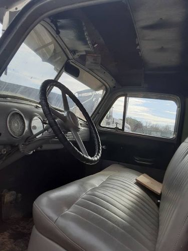 Unknown-Panel-truck-1951-Green-1