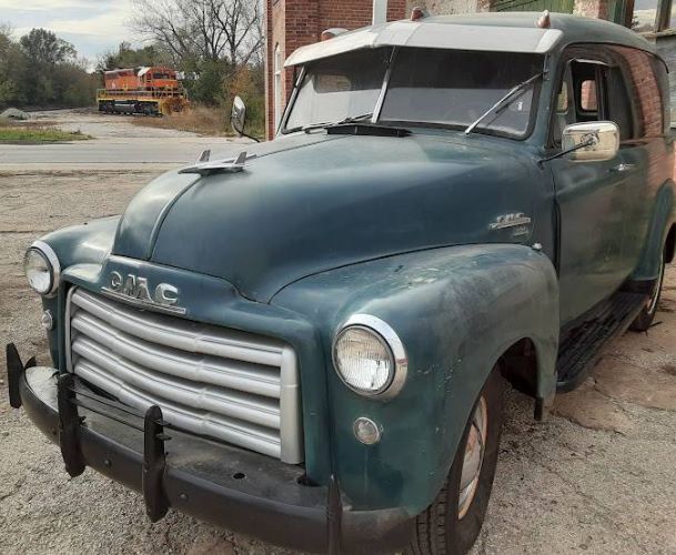 Unknown-Panel-truck-1951-Green-7