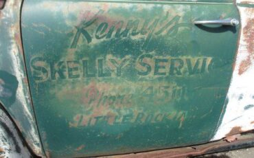 Unknown-Panel-truck-1955-18