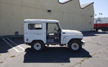 Unknown-Patrol-1964-White-12