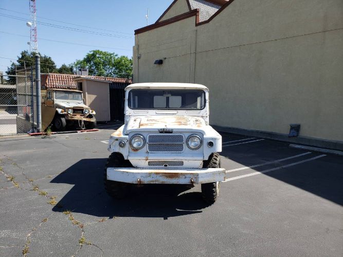 Unknown-Patrol-1964-White-13