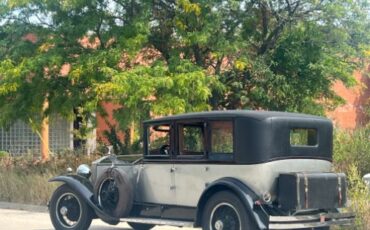 Unknown-Phantom-i-1927-Silver-Burgundy-4