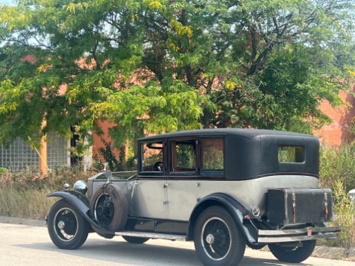 Unknown-Phantom-i-1927-Silver-Burgundy-4