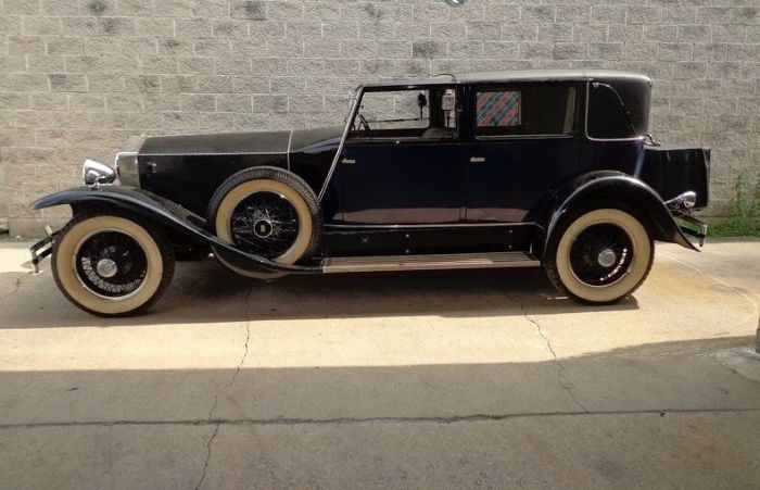 Unknown-Phantom-i-1930-Black-and-Blue-Brown-1