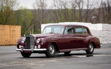 Unknown-Phantom-v-1961-Burgundy-Tan