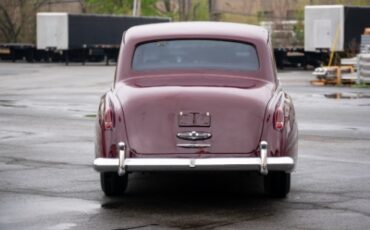 Unknown-Phantom-v-1961-Burgundy-Tan-6