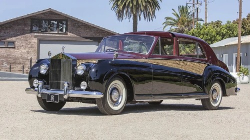 Unknown-Phantom-v-1962-Burgundy-Beige-2