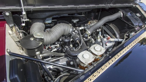 Unknown-Phantom-v-1962-Burgundy-Beige