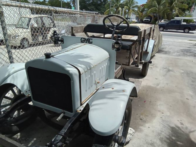 Unknown-Pickup-1920-Gray-13