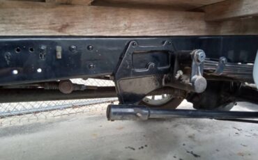 Unknown-Pickup-1920-Gray-9