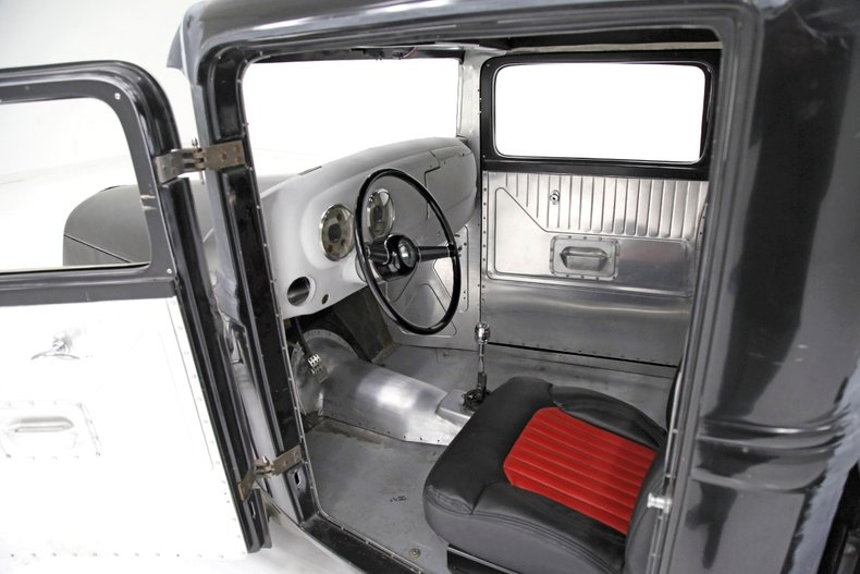 Unknown-Pickup-1933-Black-Black-26