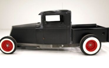 Unknown-Pickup-1933-Black-Black