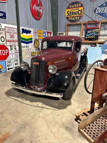Unknown-Pickup-1936-Burgundy-Black-1
