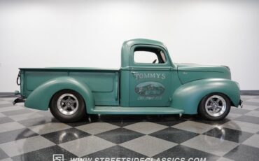 Unknown-Pickup-1940-Satin-Green-Black-13