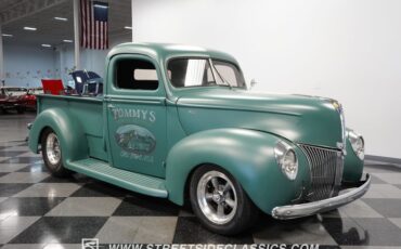 Unknown-Pickup-1940-Satin-Green-Black-15