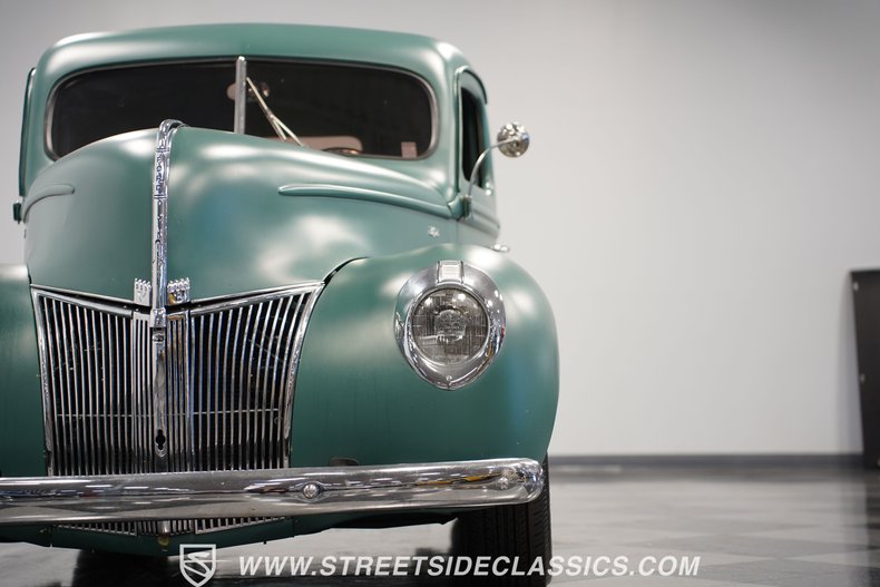Unknown-Pickup-1940-Satin-Green-Black-18