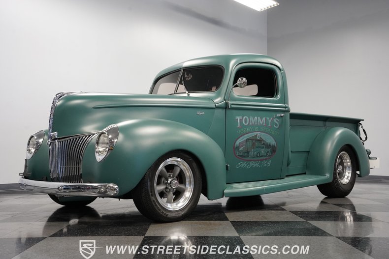 Unknown-Pickup-1940-Satin-Green-Black-19