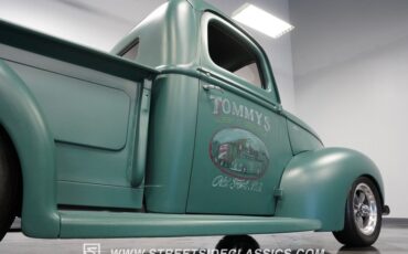 Unknown-Pickup-1940-Satin-Green-Black-26