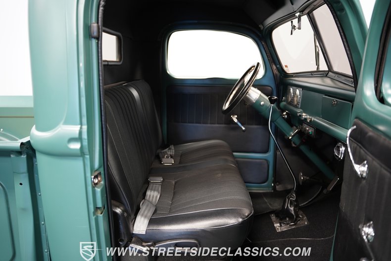 Unknown-Pickup-1940-Satin-Green-Black-40