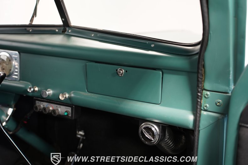 Unknown-Pickup-1940-Satin-Green-Black-43