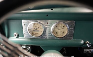 Unknown-Pickup-1940-Satin-Green-Black-45