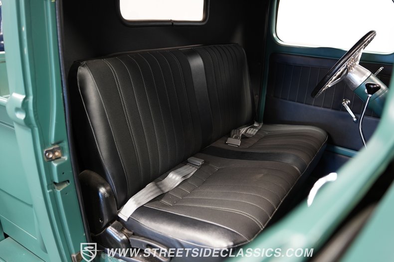 Unknown-Pickup-1940-Satin-Green-Black-46