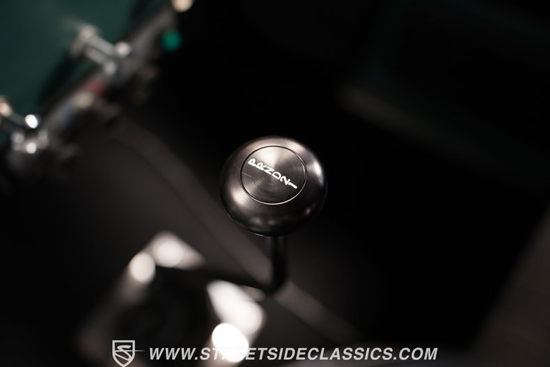 Unknown-Pickup-1940-Satin-Green-Black-48