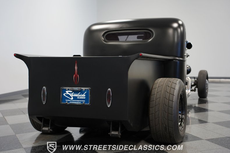 Unknown-Pickup-1941-Satin-Black-Black-10