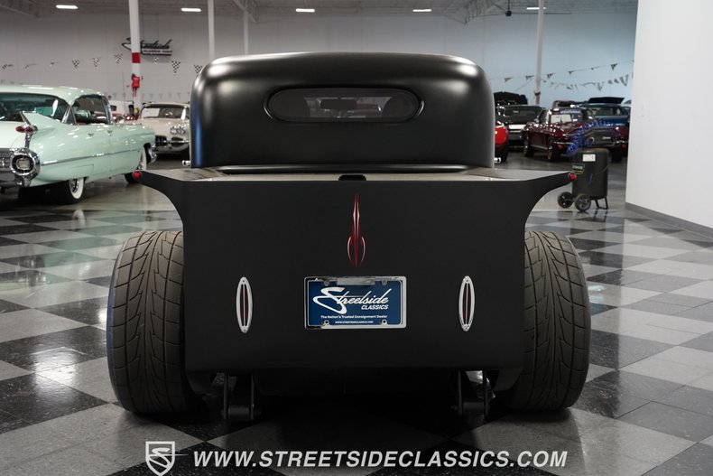 Unknown-Pickup-1941-Satin-Black-Black-14