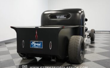 Unknown-Pickup-1941-Satin-Black-Black-16