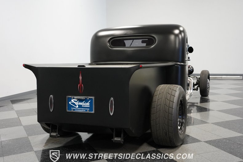 Unknown-Pickup-1941-Satin-Black-Black-16