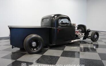 Unknown-Pickup-1941-Satin-Black-Black-18