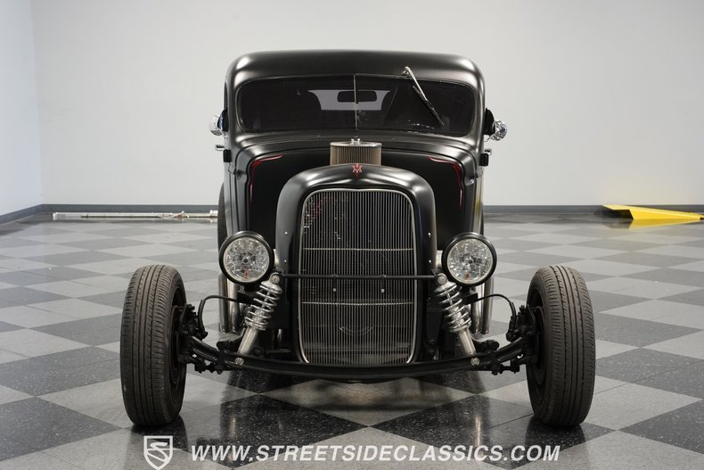 Unknown-Pickup-1941-Satin-Black-Black-22
