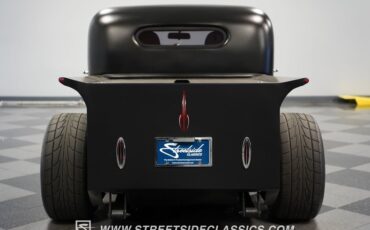 Unknown-Pickup-1941-Satin-Black-Black-28
