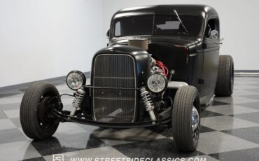 Unknown-Pickup-1941-Satin-Black-Black-4