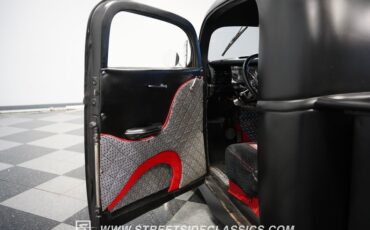 Unknown-Pickup-1941-Satin-Black-Black-40