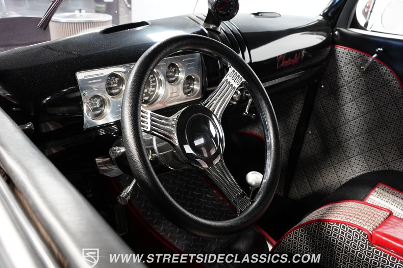 Unknown-Pickup-1941-Satin-Black-Black-42