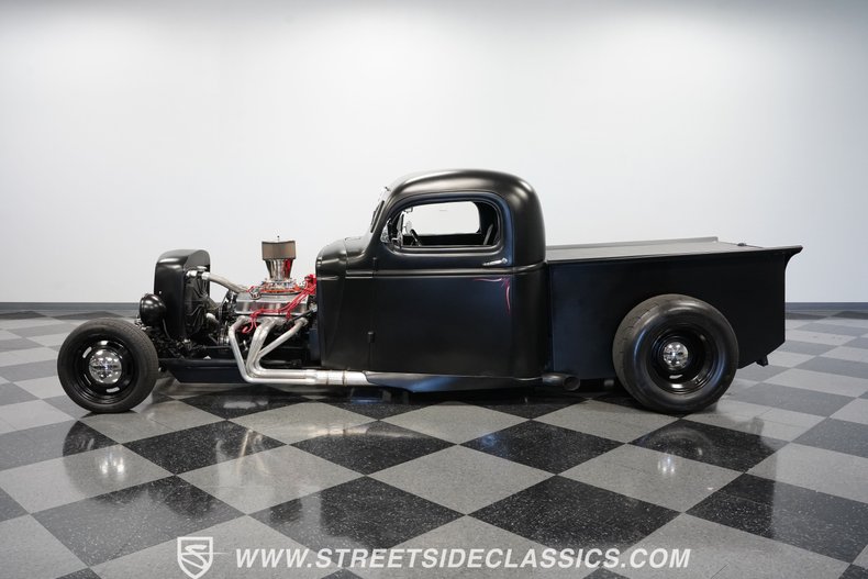 Unknown-Pickup-1941-Satin-Black-Black